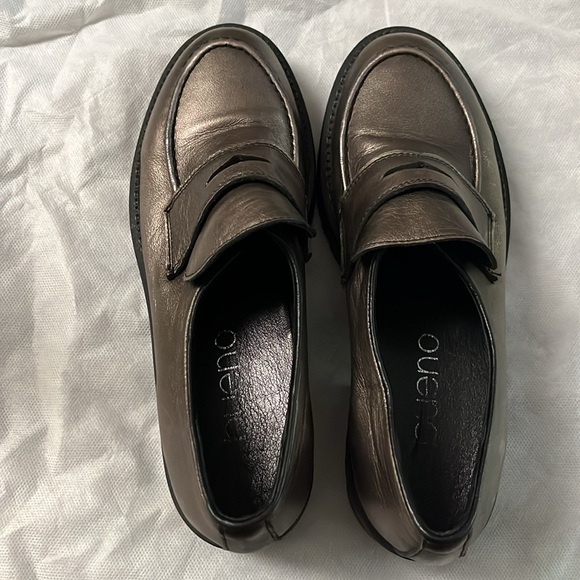 Bueno loafers size 37 - fits a US 7. - Picture 5 of 6